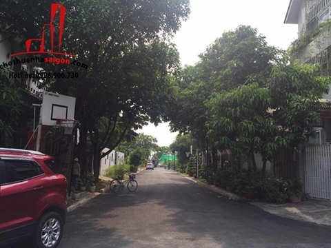 cho thuê biệt thự quận 7,đường bùi văn ba, giá 3500$