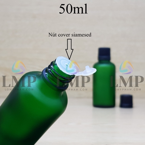 Chai tinh dầu phun mờ nắp nhựa mỏng 50ml