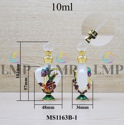 Chai Dubai tim hình hoa 10ml