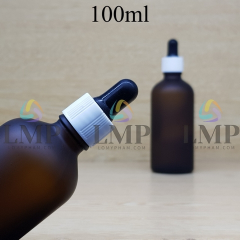 Chai tinh dầu phun mờ nắp bóp khoen nhựa sọc 100ml