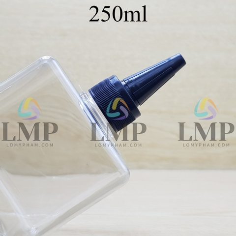 Chai lotion vuông nắp nhọn sọc