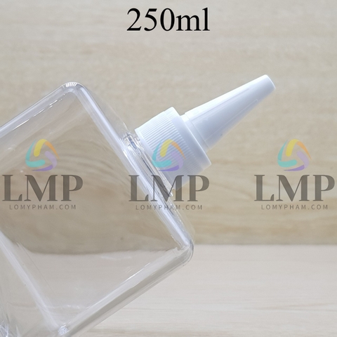 Chai lotion vuông nắp nhọn sọc