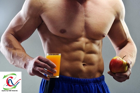 Có nên ăn trước khi tập thể hình không