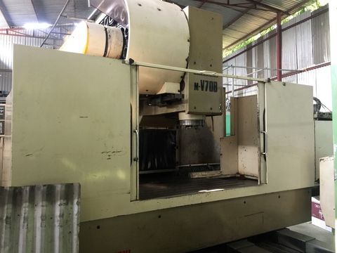 Máy phay Mitsubishi MV70B