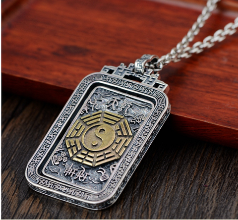 Mặt Dây Chuyền Vuông Càn Khôn Bát Quái - DC452