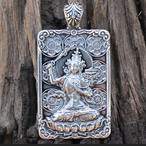 Mặt Dây Chuyền Văn Thù Bồ Tát - Om Mani Padme Hum - DC481