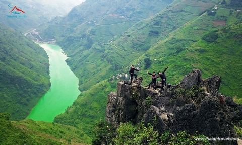 Tour hà giang bằng xe máy - thaiantravel 2