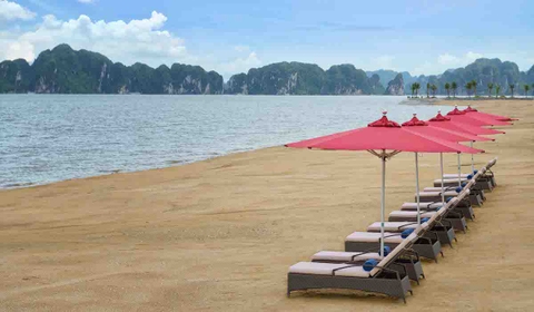 Halong Paradise Suite Hotel