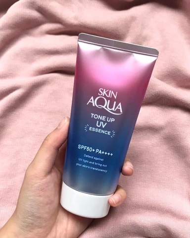 Kem Chống Nắng Skin Aqua Tone up UV Essence 80g