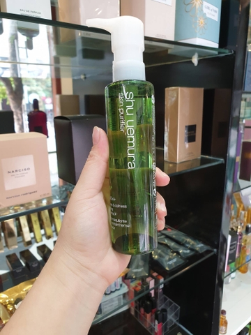 Dầu tẩy trang Shu Uemura 150 ml