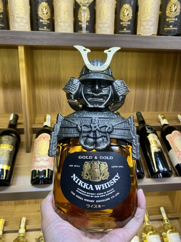 Rượu Nikka Samurai Whisky