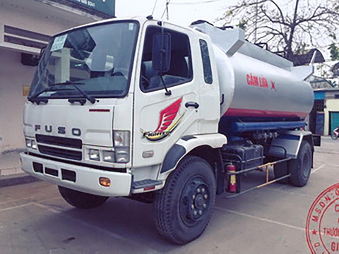 Ô tô xi téc chở xăng FUSO FIGHTER 16 (FM657H)/CKGT-XTX3