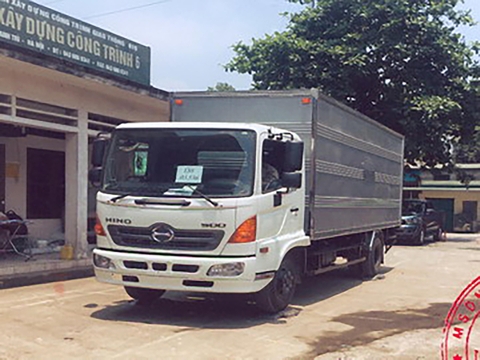 Ô tô tải thùng kín HINO FC9JJSW/CKGT-TK