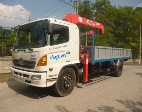 Ô tô tải gắn cẩu HINO FG8JPSL/ CKGT- UNIC URV555
