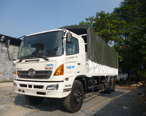 Ô tô tải có mui bạt HINO FL8JTSA 6x2/CKGT-MB