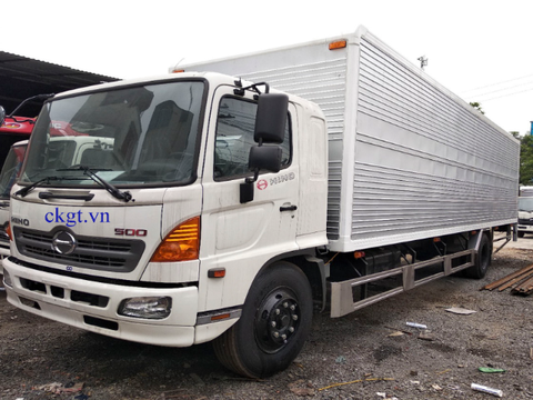 Ô tô tải thùng kín bửng nâng HINO FG8JPSU/CKGT-TKNH