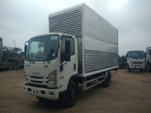 Ô tô tải ISUZU thùng kín chở pallet điện tử