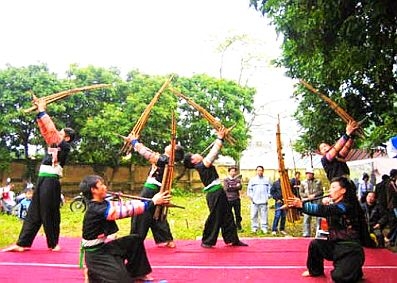 Lễ hội Khèn Mông lần thứ 2 - Đậm Đà bản sắc văn hóa Hà Giang Lễ hội Khèn Mông lần thứ 2 - Đậm Đà bản sắc văn hóa Hà Giang
