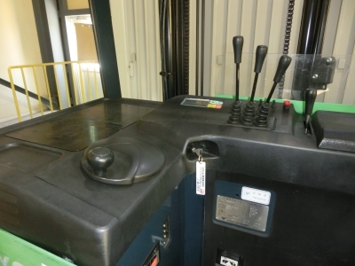 Xe nâng điện đứng lái 1,5 tấn Toyota – Chất lượng như mới