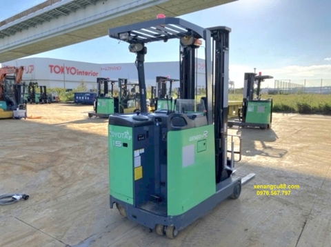 Xe Nâng Điện Đứng Lái 1.5 Tấn Toyota – Sự Lựa chọn hàng đầu