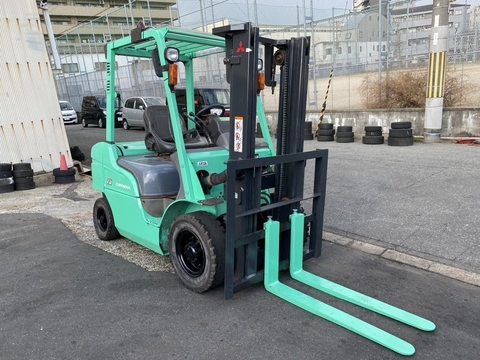 Xe Nâng 2,5 tấn Mitsubishi sản xuất 2018