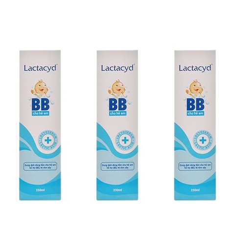 Sữa tắm Lactacyd