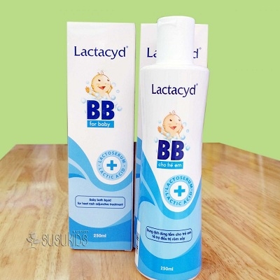 Sữa tắm Lactacyd