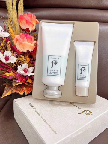 Sữa rửa mặt WHOO DƯỠNG TRẮNG DA dành cho da nhờn Brightening Cleansing Foam