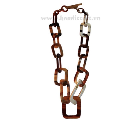 Rectangular horn links