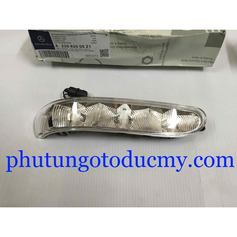 Đèn xi nhan gương Mercedes S320, S350, S500 W220 -A2208200521