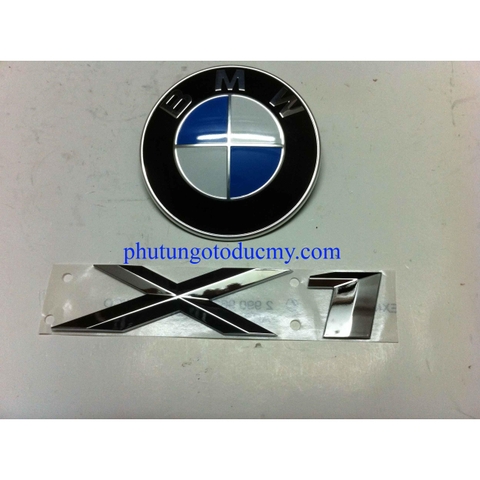 Logo cốp sau BMW X1