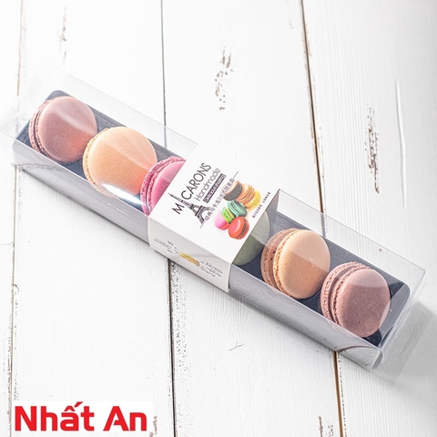 Hộp nhựa đựng bánh Macarons 4 bánh và 6 bánh (kèm tem)