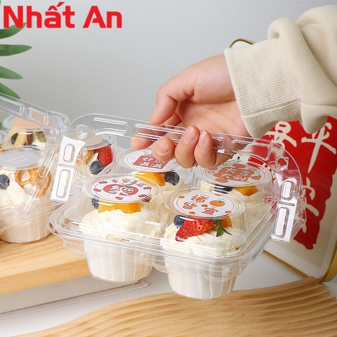 Hộp nhựa 4 bánh cupcake có quai xách SX210