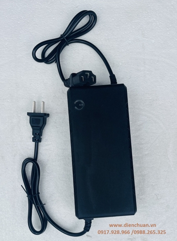 Sạc ắc quy Yamato 24V 12Ah sạc cho ắc quy 24V từ 3Ah đến 30Ah