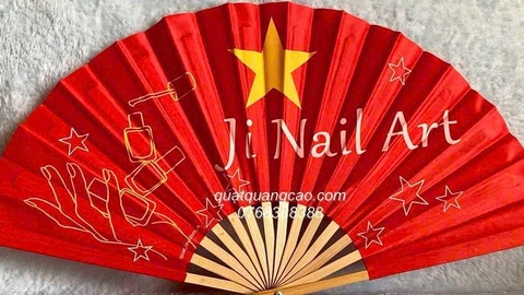 Quạt vải lụa nan tre