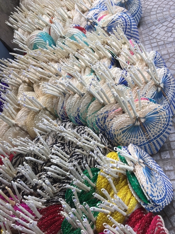 QUẠT NAN TRE