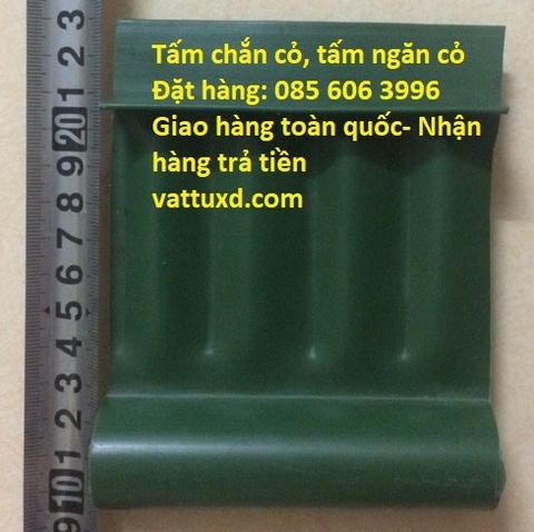 Tấm chắn cỏ