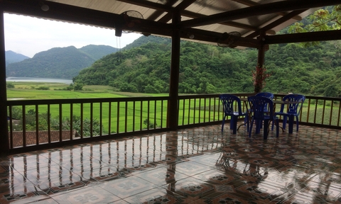 View từ ban công Hoàng Nguyên