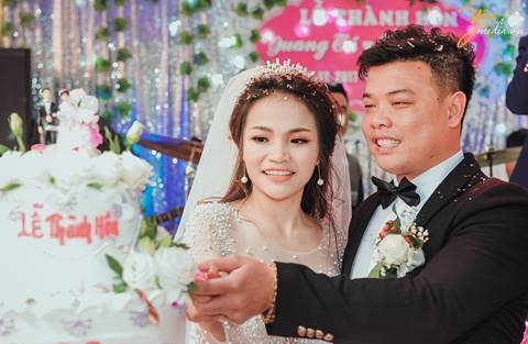 Chụp ảnh phóng sự cưới cặp đôi Quang Tú - Thùy Dung