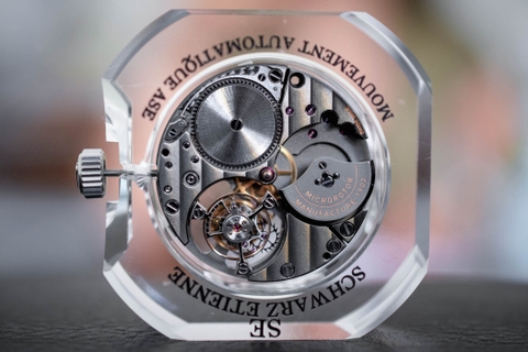 Schwarz Etienne: Thương hiệu độc lập với đồng hồ thật sự cá tính