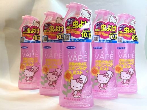 Xịt chống muỗi Nhật Bản SKIN VAPE HELLOKITTY