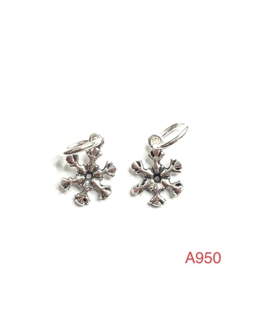 Charm bông tuyết A950