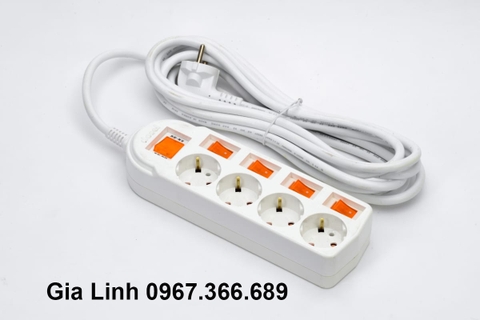 Ổ Lunex 4 Lỗ  5 Công Tắc