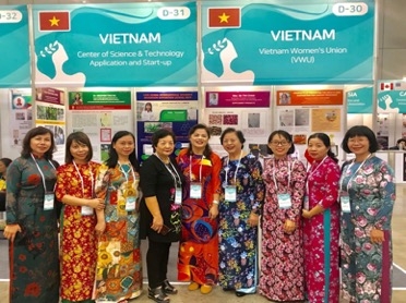 Các nhà khoa học nữ đạt giải cao tại Triển lãm Quốc tế về Sáng chế của phụ nữ (KIWIE 2019) tại Hàn Quốc