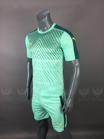 Áo bóng đá không logo Puma Halo xanh cốm