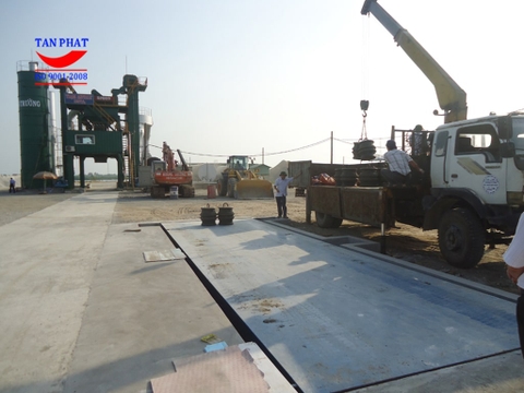 cân ô tô điện tử 60 tấn Tân Phát