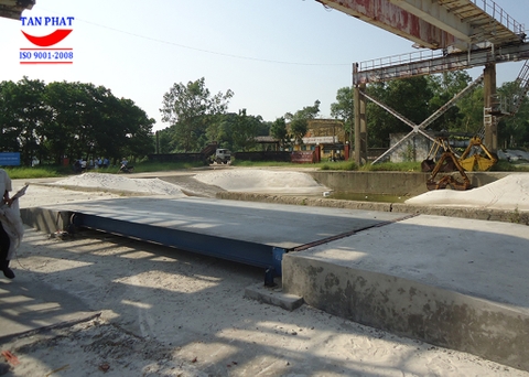 cân ô tô 20 tấn Tân Phát