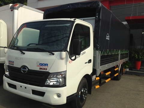 XE TẢI HINO 4.5T - 4T5 - 4.5 TẤN - THÙNG 5M6