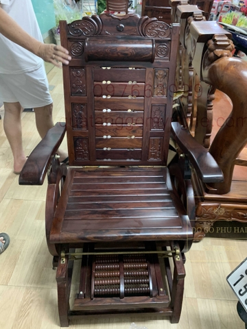 Ghế gỗ thư giãn massage chân gỗ cẩm lai