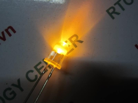 Led siêu sáng đục 5mm - mầu vàng